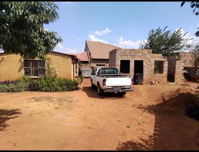 1 BEDROOM HOUSE FOR SALE IN DOORNKOP